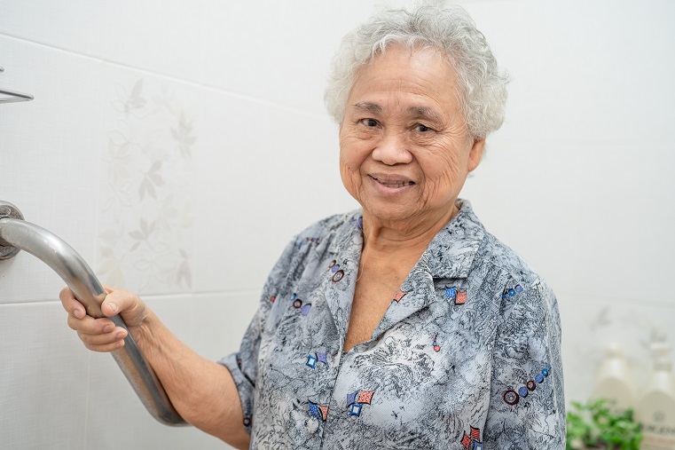 Strategies to Reduce a Senior’s Risk of Falls